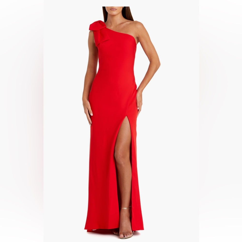 MAC DUGGAL One Shoulder Stretch Crepe Gown with Oversized Bow & Thigh High Slit